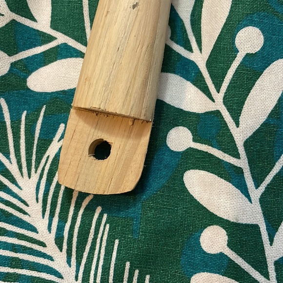 STITCH & WEFT NWT Christmas Season Set Of Two Kitchen Tea Towels Wooden Spoon - Picture 4 of 9